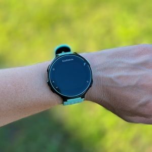 Garmin Forerunner 235 w/ Charger